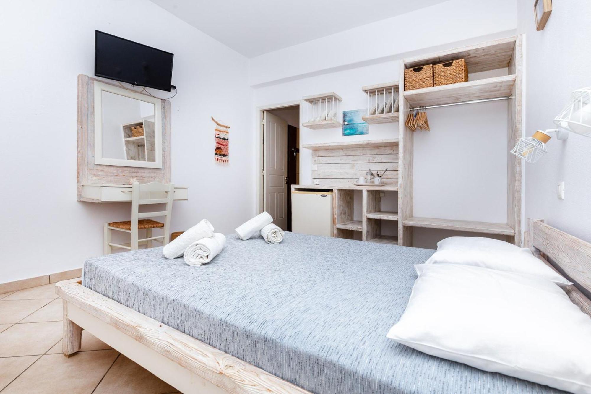 Harama Hotel Schinousa Schoinoussa 외부 사진