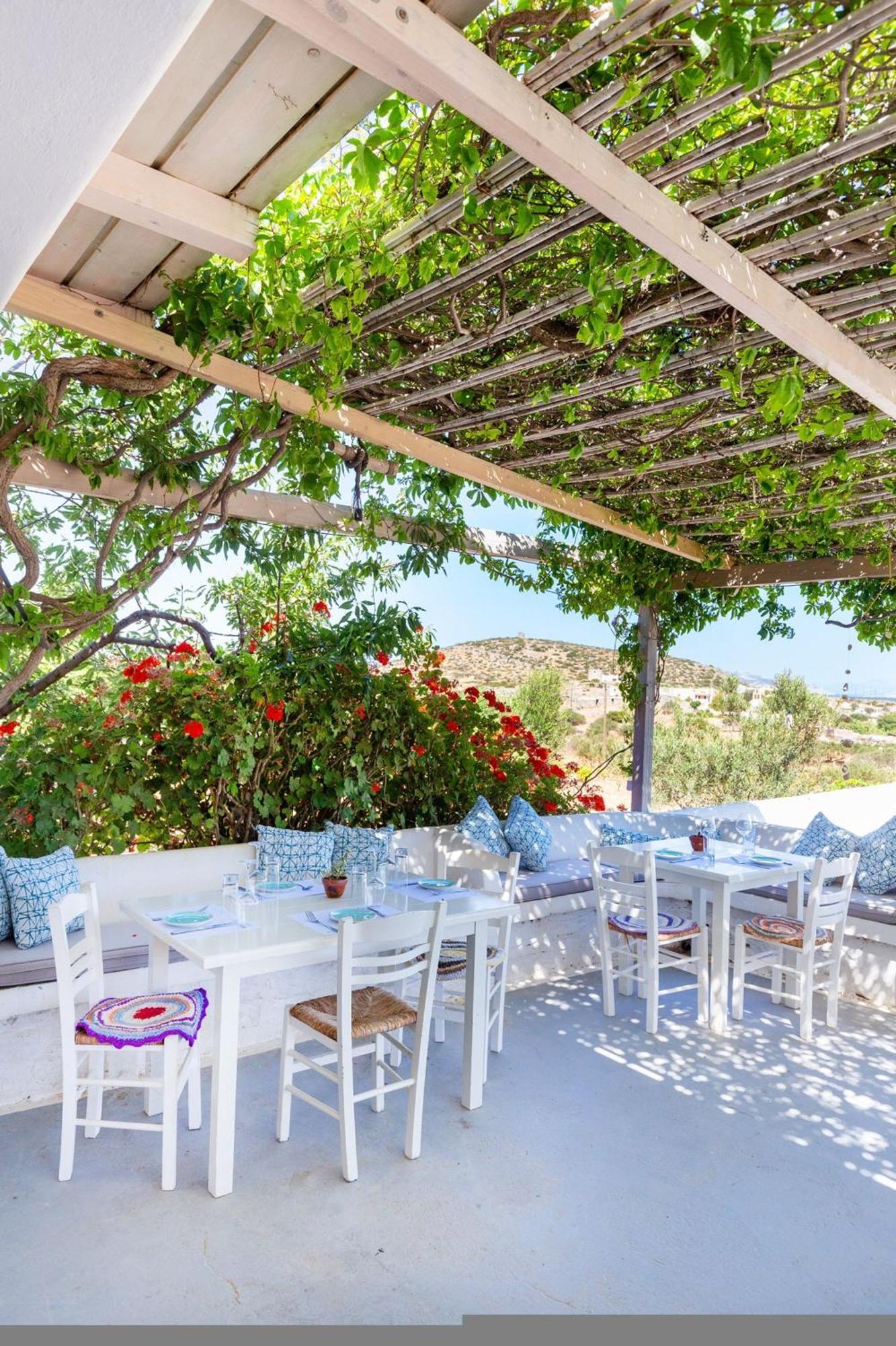 Harama Hotel Schinousa Schoinoussa 외부 사진