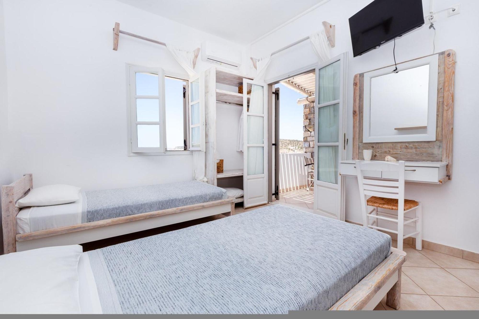 Harama Hotel Schinousa Schoinoussa 외부 사진